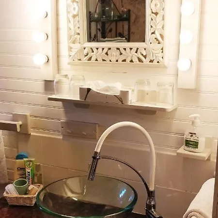 Homestay szállás Les Glycines