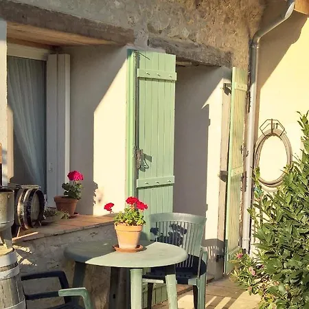 Homestay szállás Les Glycines Eymet