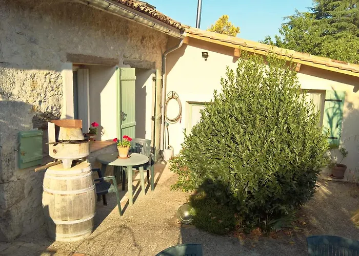 Séjour chez l'habitant Les Glycines *